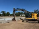 2017 John Deere 245G LC Image