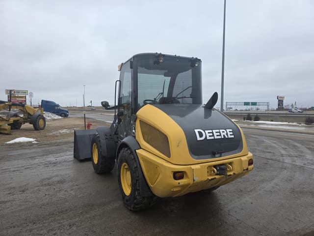 Image of John Deere 304L equipment image 4