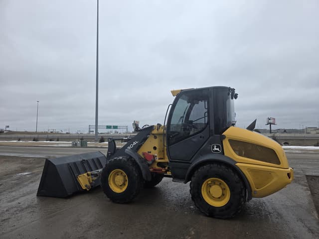 Image of John Deere 304L equipment image 2