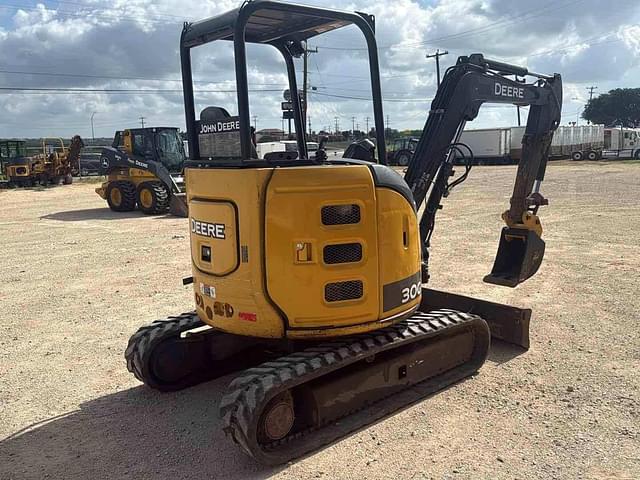 Image of John Deere 30G equipment image 3