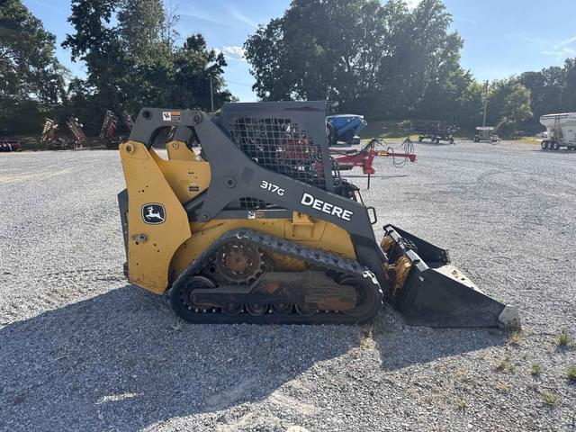 Image of John Deere 317G equipment image 2