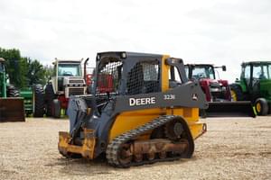 2017 John Deere 323E Image