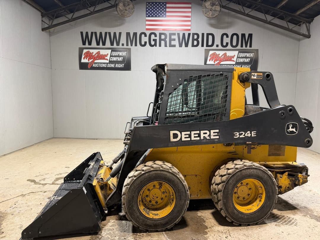 Image of John Deere 324E Primary image