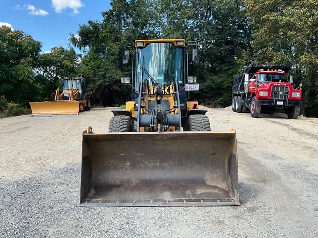 Image of John Deere 324K equipment image 1