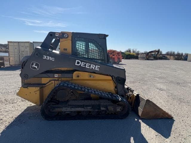 Image of John Deere 331G equipment image 4