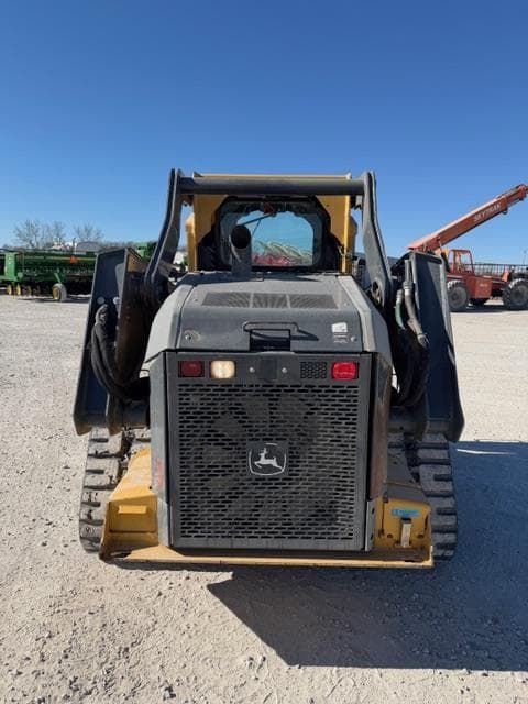 Image of John Deere 331G equipment image 2