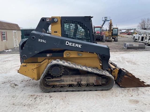Image of John Deere 331G equipment image 4