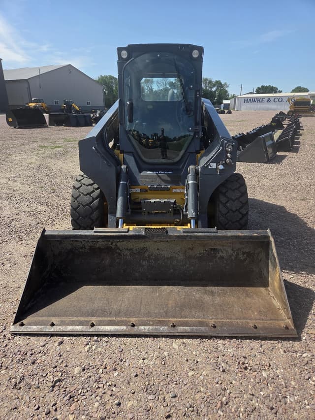 Image of John Deere 332G equipment image 3