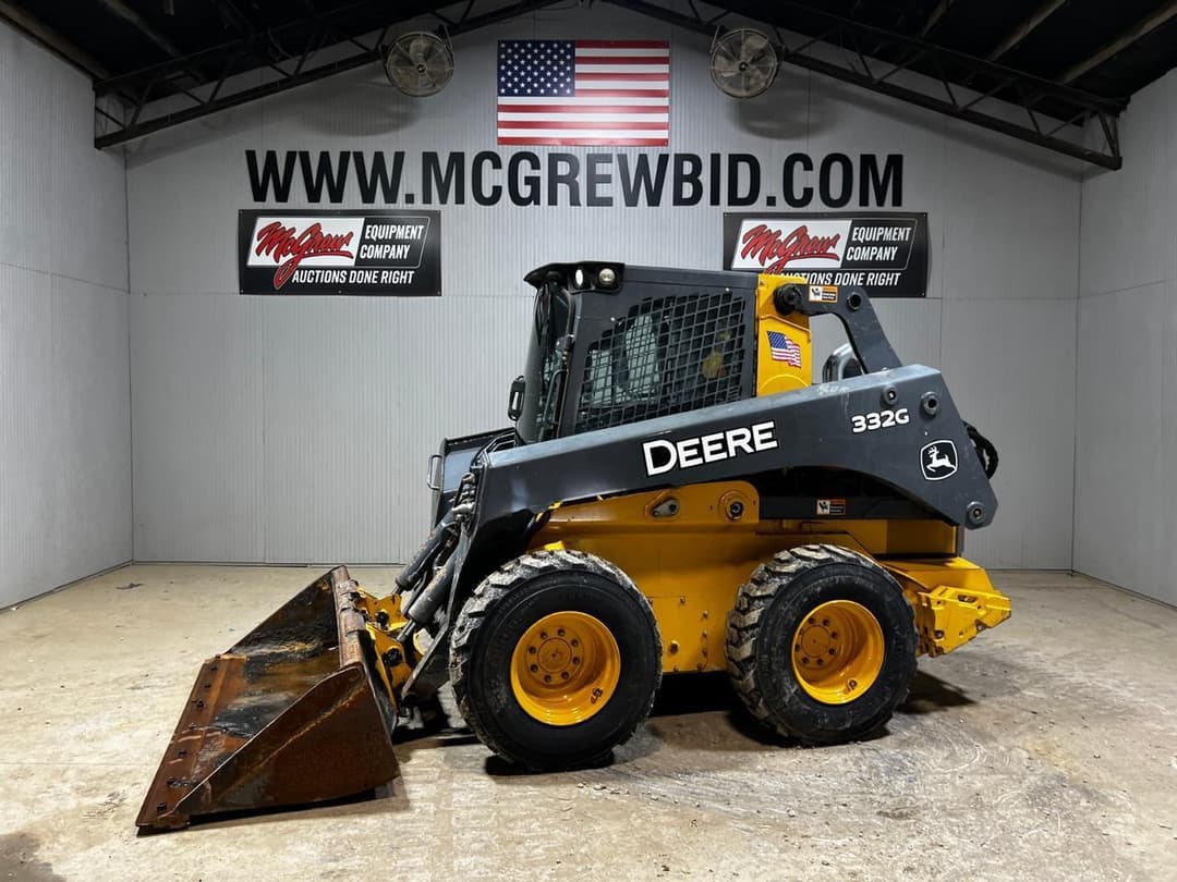Image of John Deere 332G Primary image