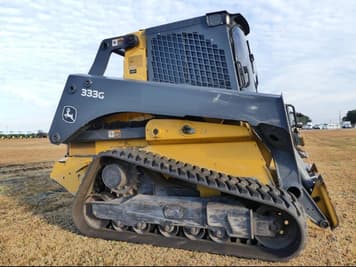 Main image John Deere 333G