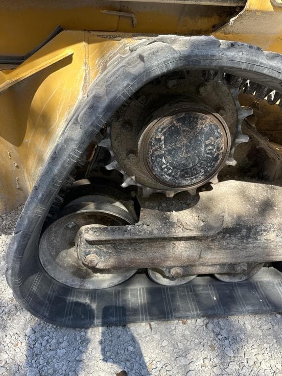 Image of John Deere 333G equipment image 3