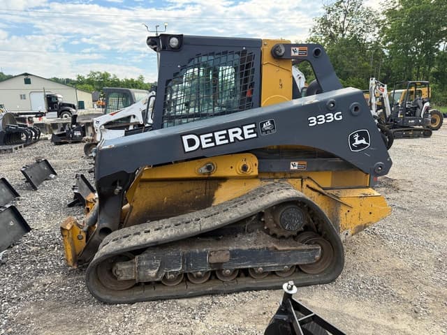 Image of John Deere 333G equipment image 4
