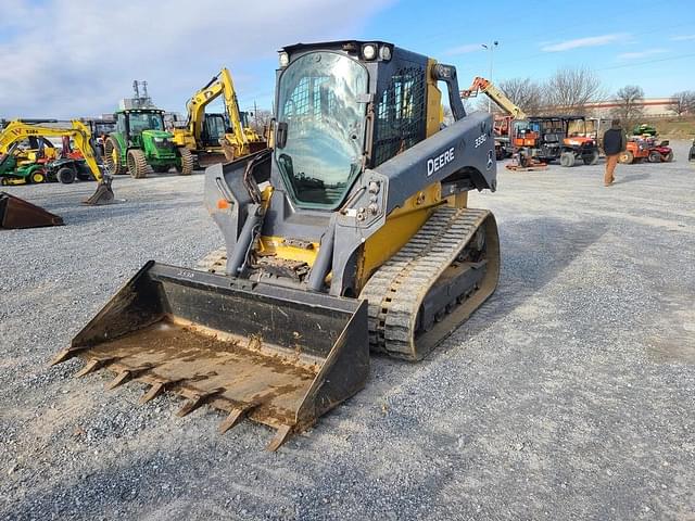 Image of John Deere 333G equipment image 1