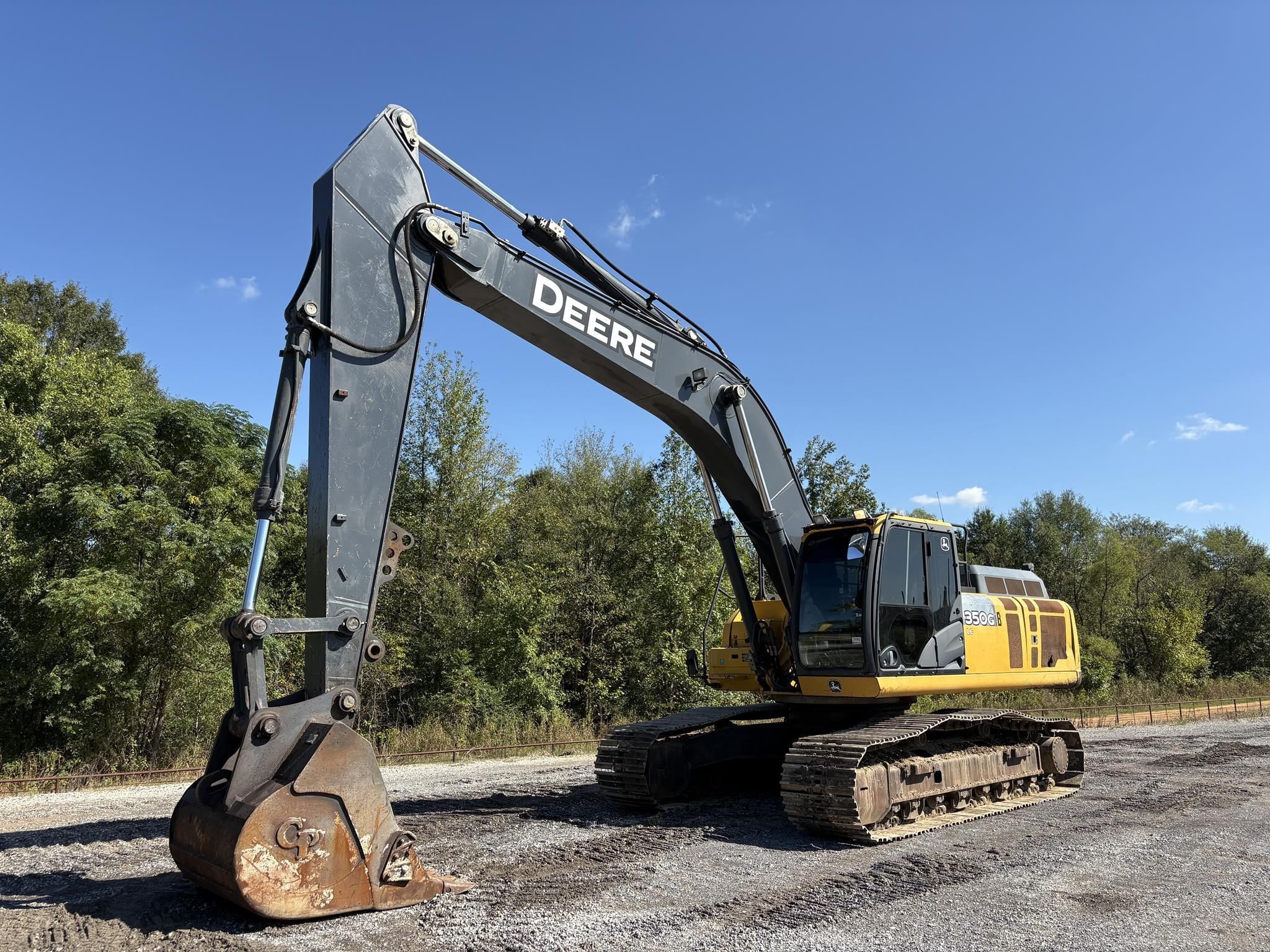 2017 John Deere 350G LC Equipment Image0