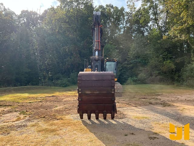 Image of John Deere 380G LC equipment image 1