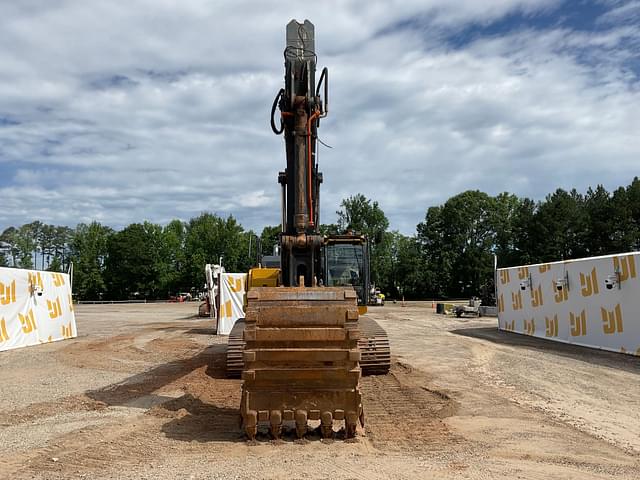 Image of John Deere 380G LC equipment image 1