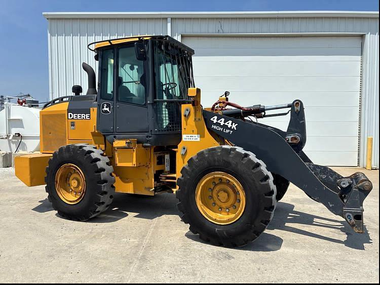 Image of John Deere 444K Primary image