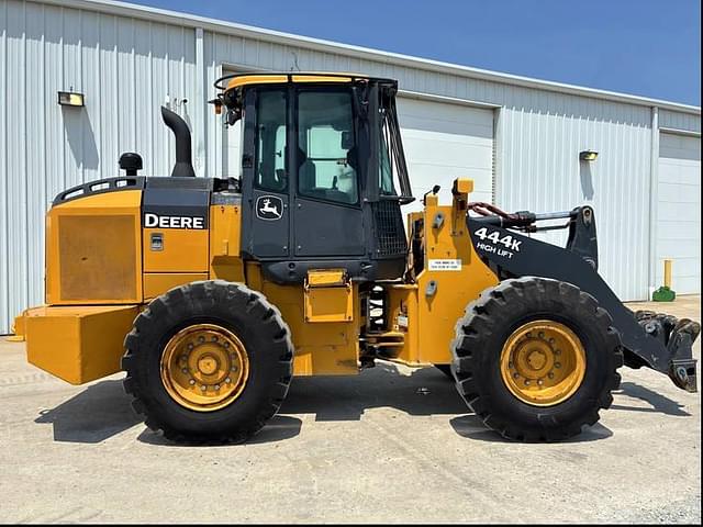 Image of John Deere 444K equipment image 2