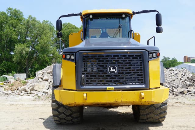 Image of John Deere 460E equipment image 3