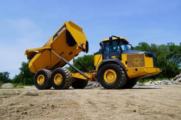 Main image John Deere 460E