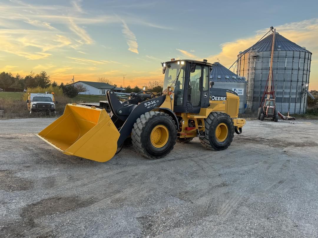 Image of John Deere 524KII Primary image
