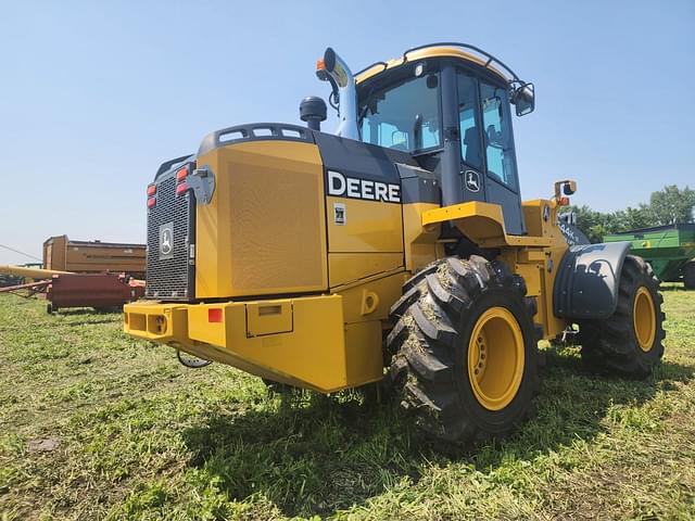 Image of John Deere 544K-II equipment image 4