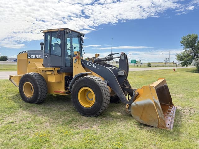 Image of John Deere 624K-II equipment image 1