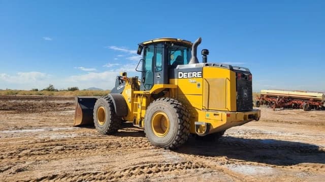 Image of John Deere 624K-II equipment image 4