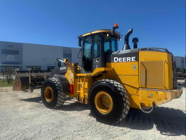 Image of John Deere 624K-II equipment image 2