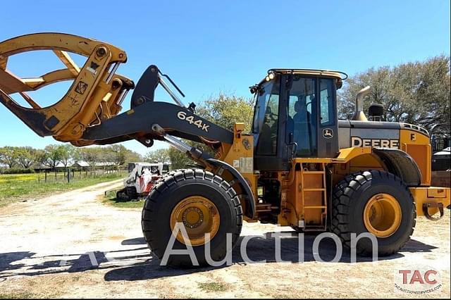 Image of John Deere 644K equipment image 1