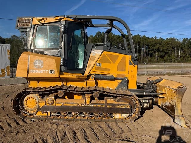 Image of John Deere 700K XLT equipment image 3