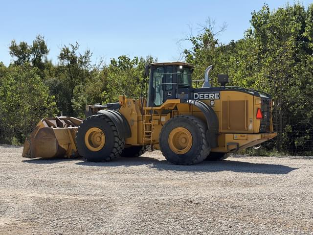 Image of John Deere 844K-III equipment image 2