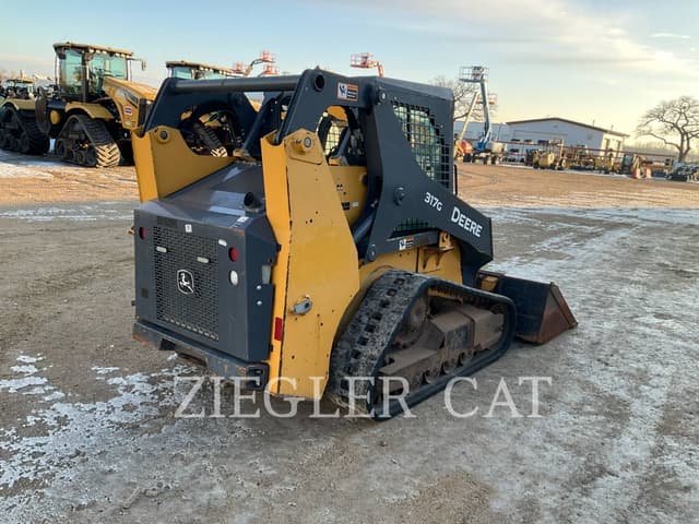 Image of John Deere 317G equipment image 2
