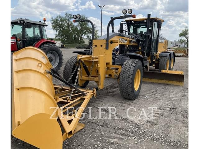 Image of John Deere 770GP equipment image 1