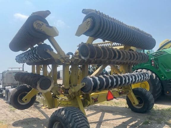 Image of Degelman Pro-Till 40 equipment image 1