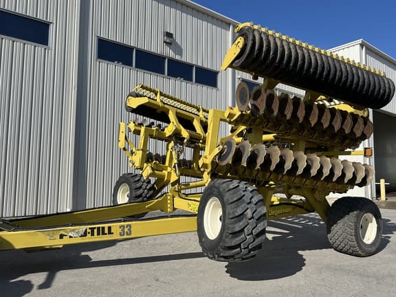 Image of Degelman Pro-Till 33 equipment image 2