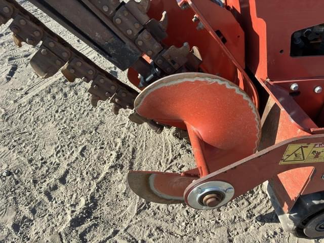 Image of Ditch Witch C16X equipment image 4