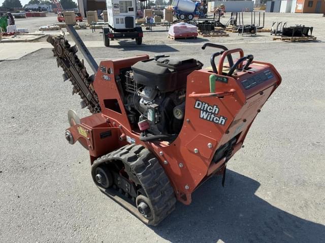 Image of Ditch Witch C16X equipment image 3