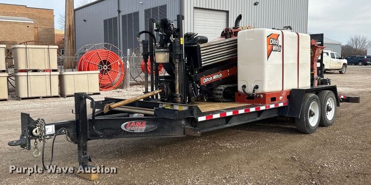 2017 Ditch Witch JT10 Equipment Image0