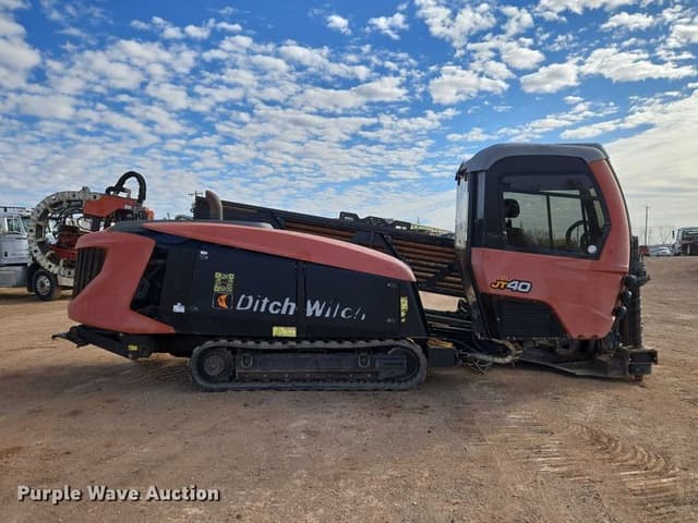 Image of Ditch Witch JT40 equipment image 3