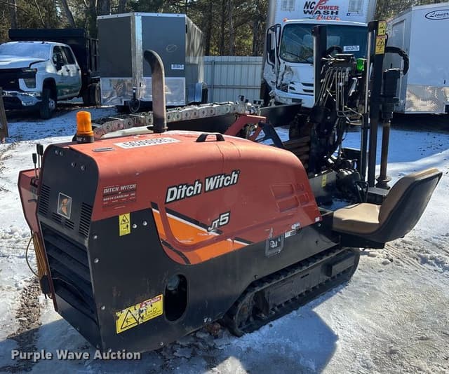 Image of Ditch Witch JT5 equipment image 4