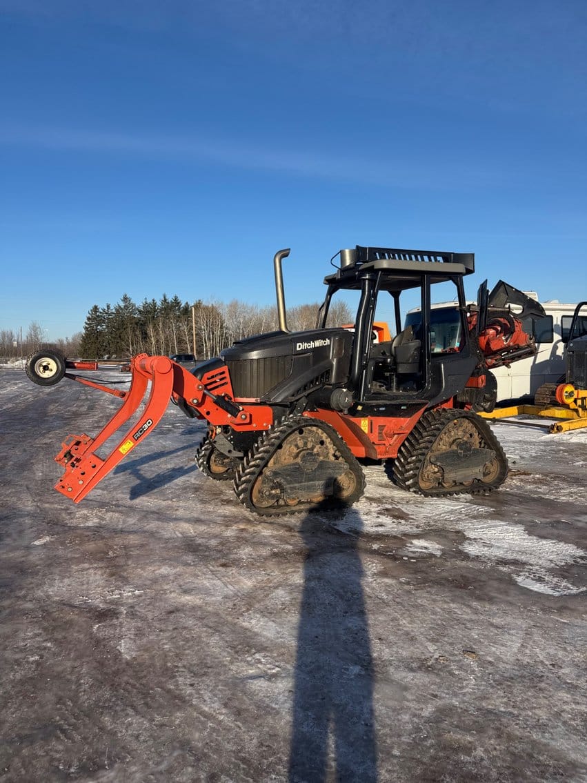 2017 Ditch Witch RT125 Equipment Image0