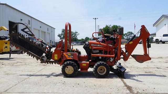 Image of Ditch Witch RT45 equipment image 4
