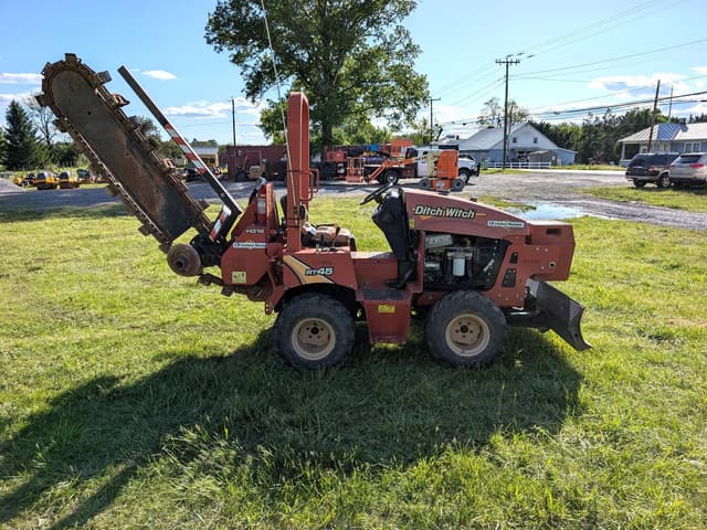 Image of Ditch Witch RT45 equipment image 3