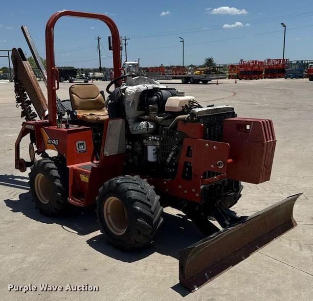 Image of Ditch Witch RT45 equipment image 2