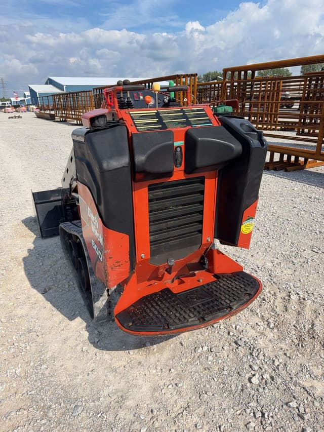 Image of Ditch Witch SK600 equipment image 4