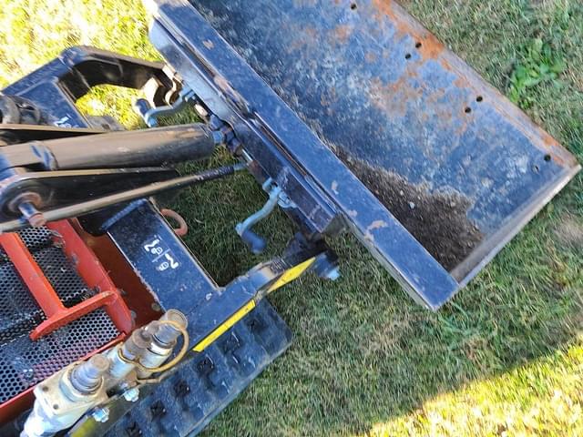 Image of Ditch Witch SK600 equipment image 3