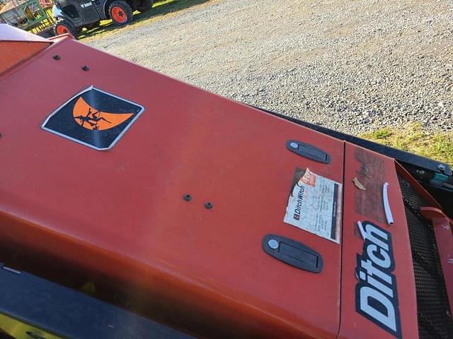 Image of Ditch Witch SK600 equipment image 4