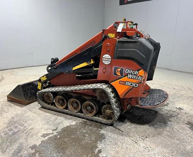 Image of Ditch Witch SK800 equipment image 2