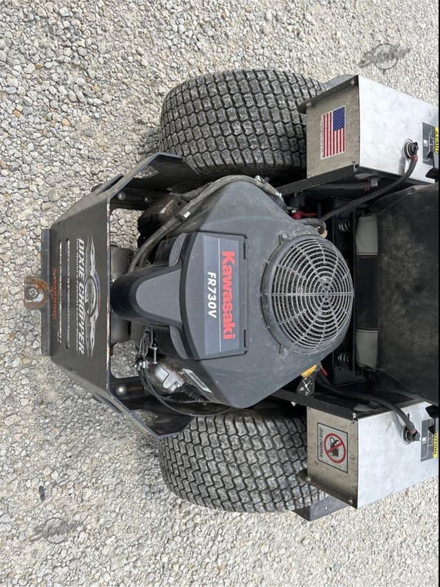 Image of Dixie Chopper BlackHawk HP equipment image 3